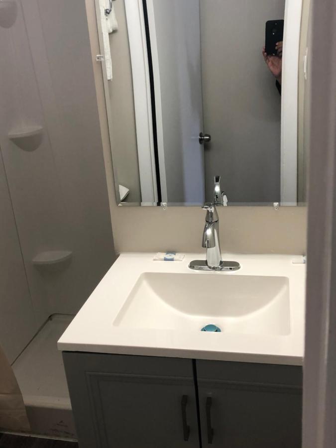 Hotel Trolley Stop Motel, ,near Phl Airport Pa 3*