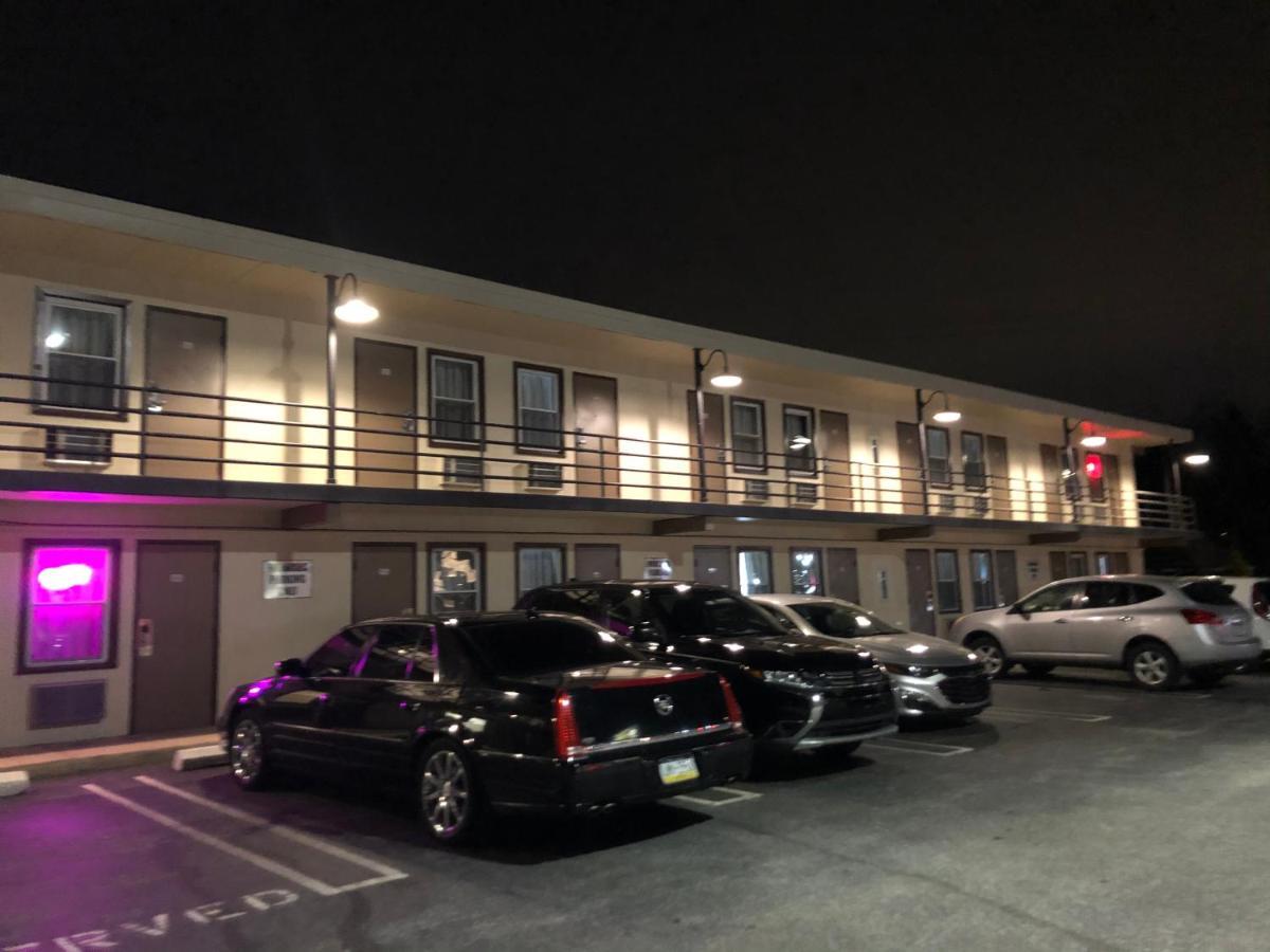 Trolley Stop Motel, ,near Phl Airport Pa Hotel Media